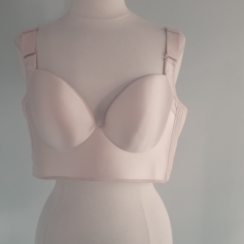 Elegant Cream Women's Bra Size 46/105